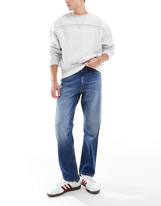 Straight Stretch Jeans