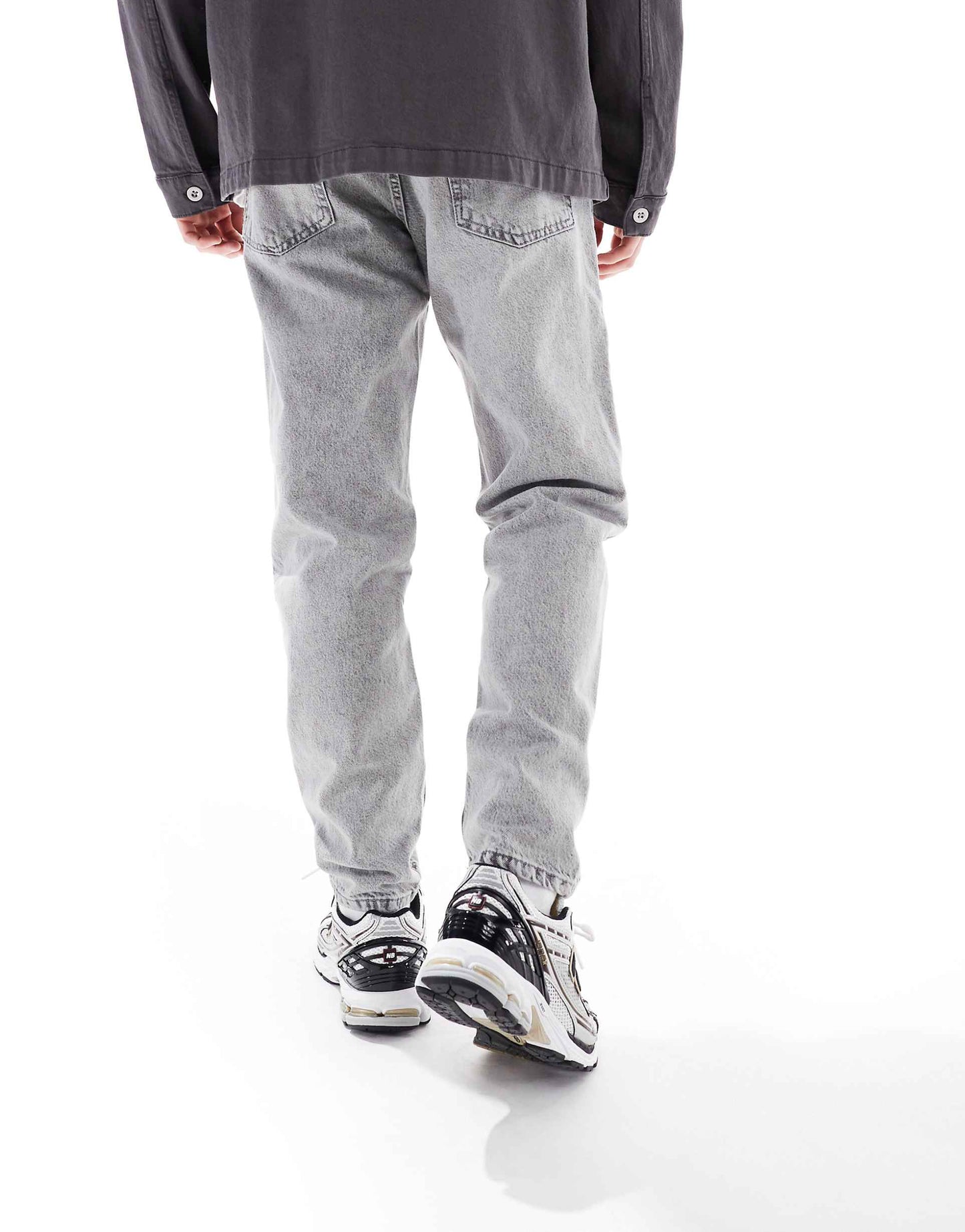 Standard Fit Jeans