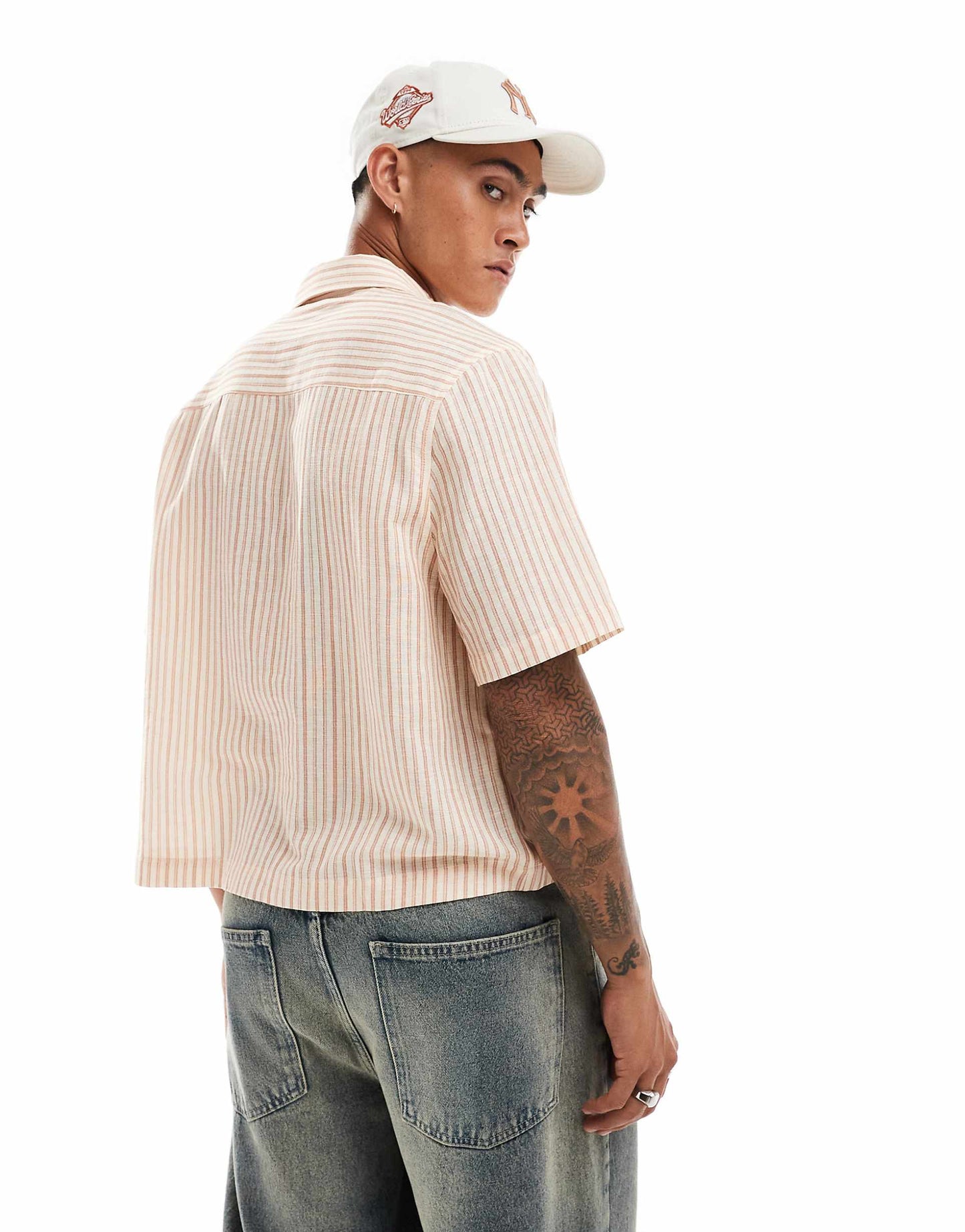 Relaxed Boxy Shirt With Short Sleeves