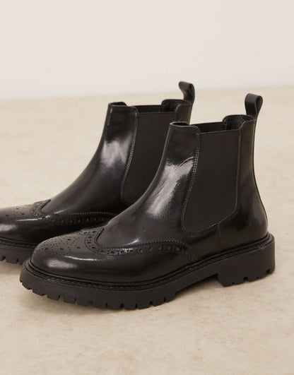 Chelsea Boots