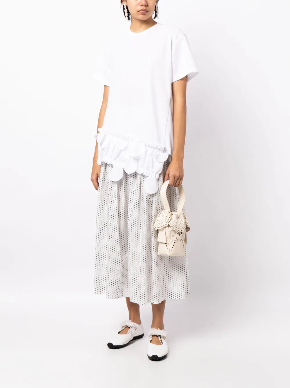 Ruffled Appliqué-Detailing Asymmetric T-Shirt