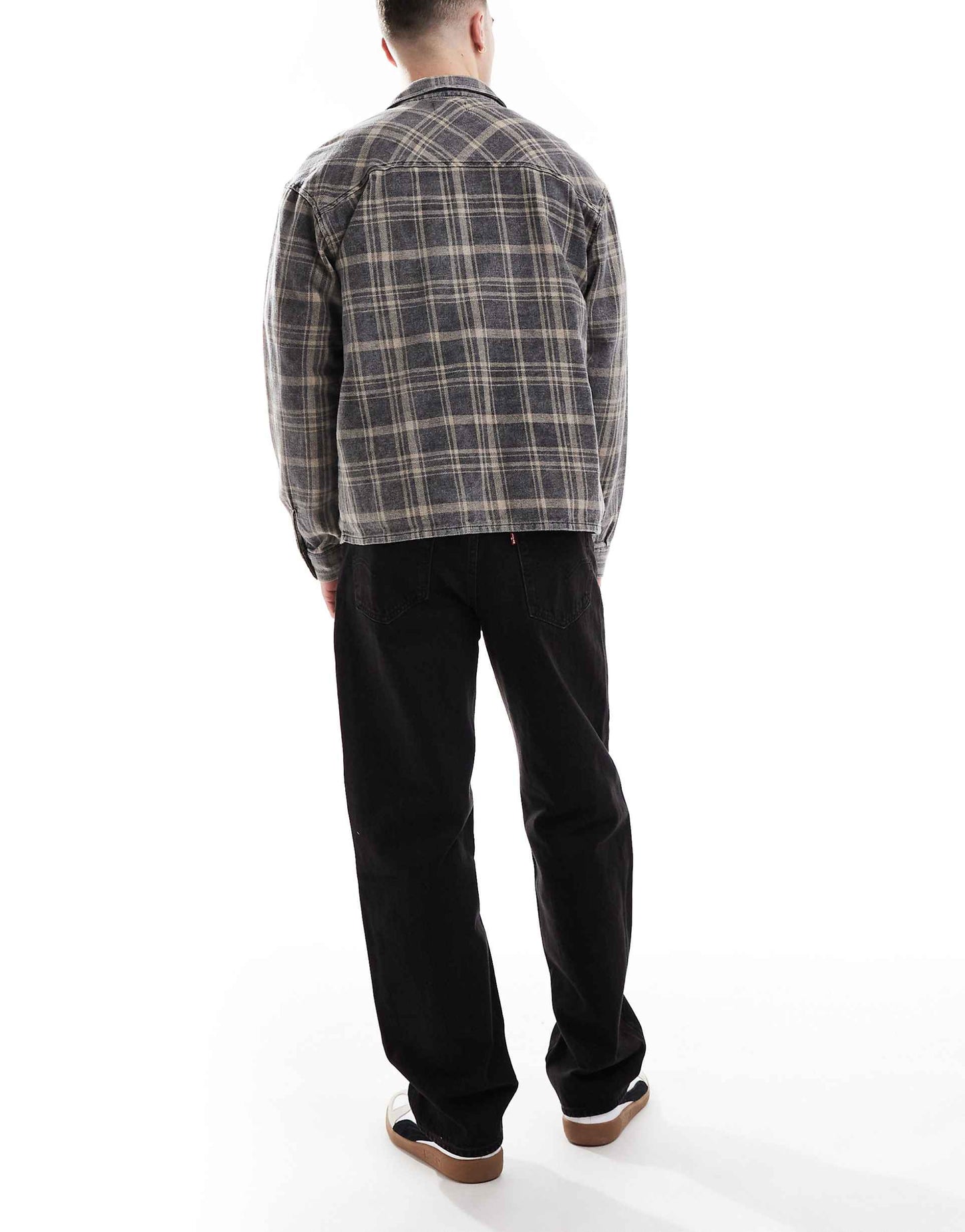 568 Loose Straight Fit Jeans