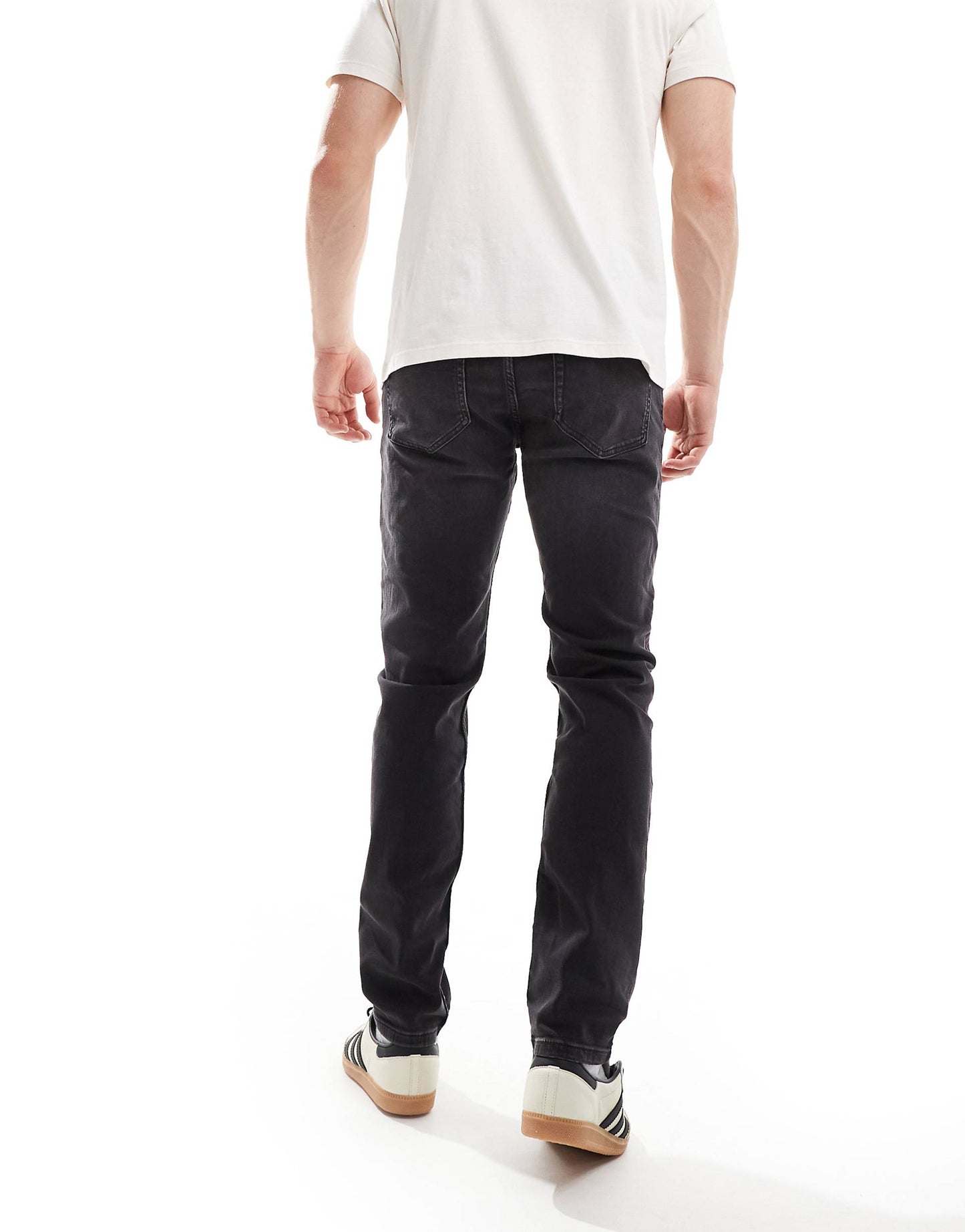 Slim Tapered Jean