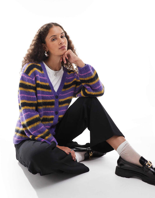 Fluffy Yarn Knitted Cardigan With V Neck