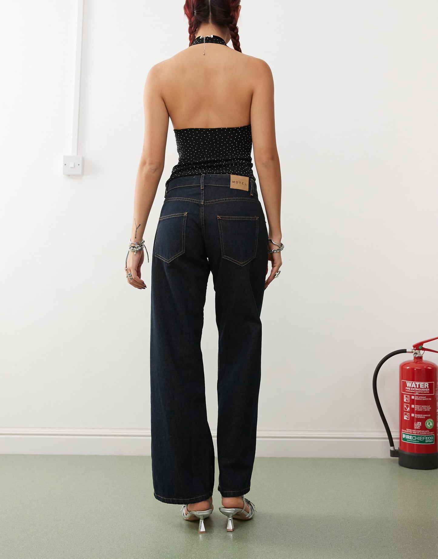 Low Rise Parallel Leg Jeans