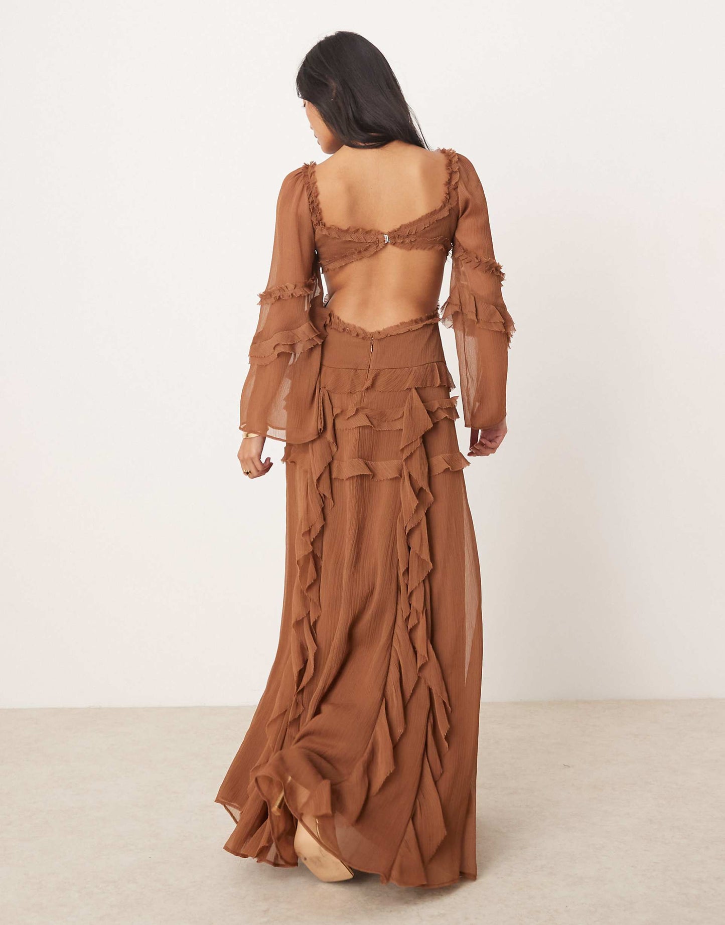 Petite Ruffle V Neck Long Sleeve Maxi Dress