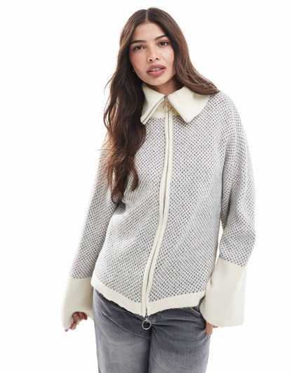 Jacquard Zip Through Cardigan With Wide Sleeves