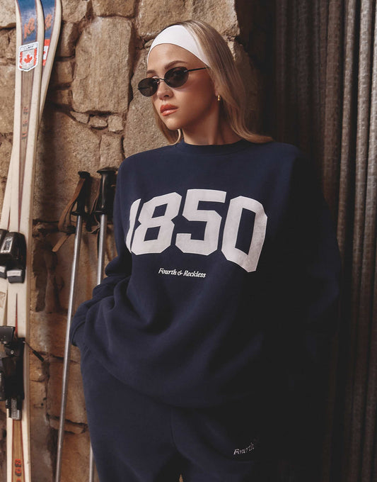 Apres Ski 1850 Graphic Crew Neck Sweatshirt Co-Ord