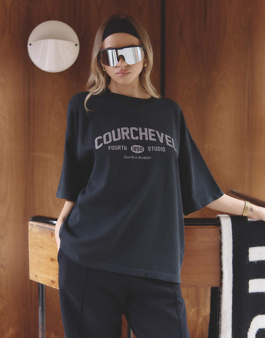 Apres Ski Courchevel Graphic T-Shirt