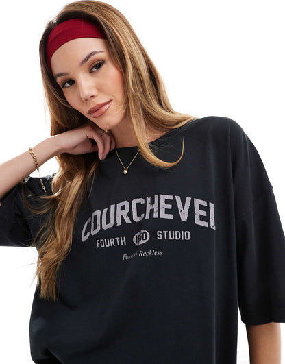 Apres Ski Courchevel Graphic T-Shirt