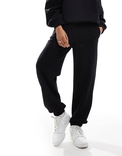 Joggers