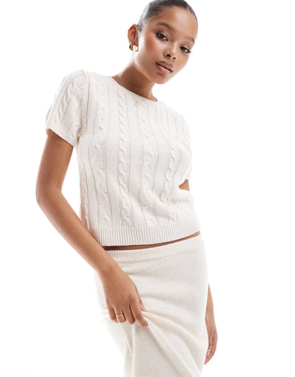 Short Sleeve Knitted Top