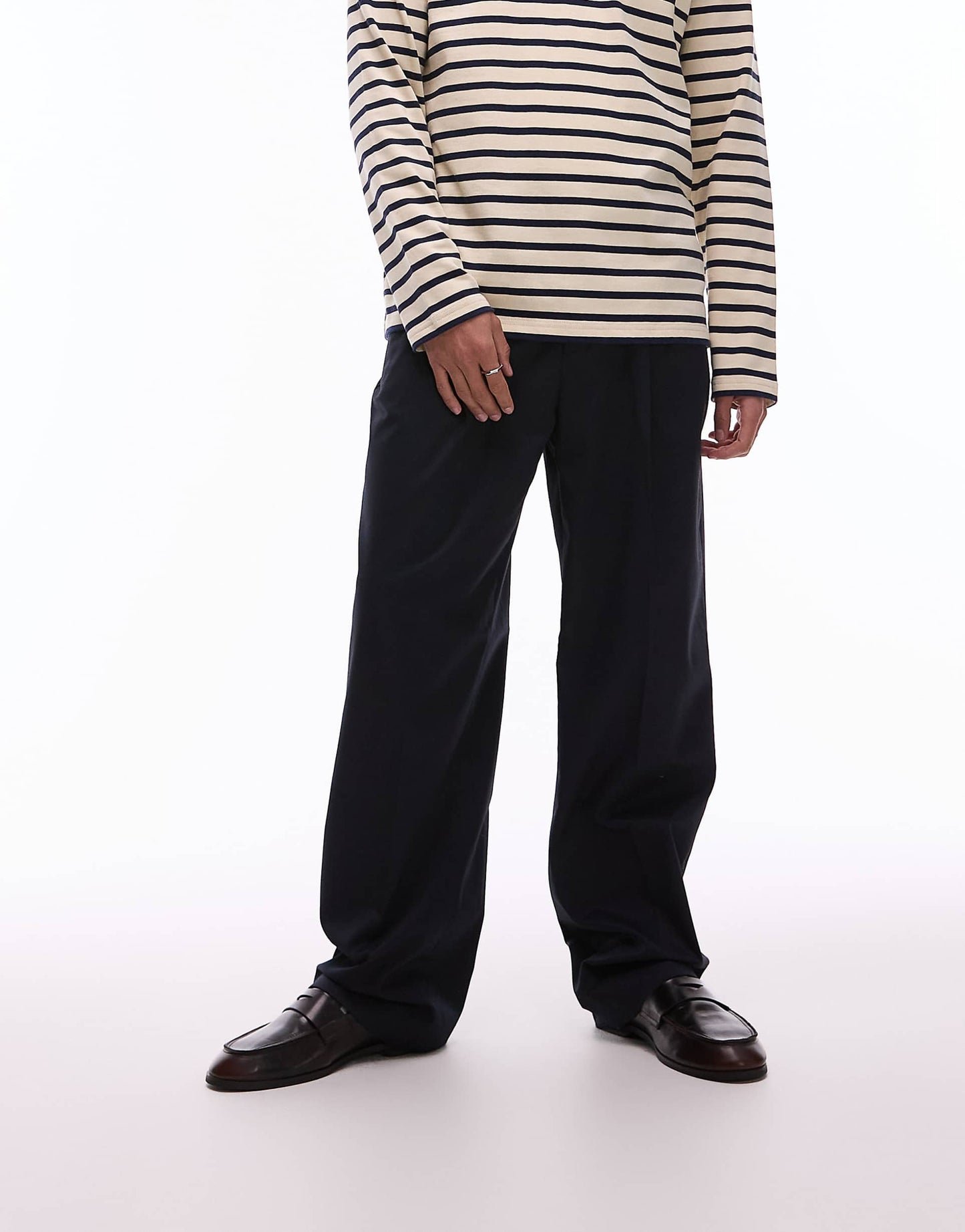 Smart Wide Leg Pleated Trousers