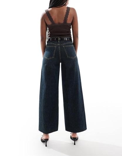 Washed Wide Leg Jeans