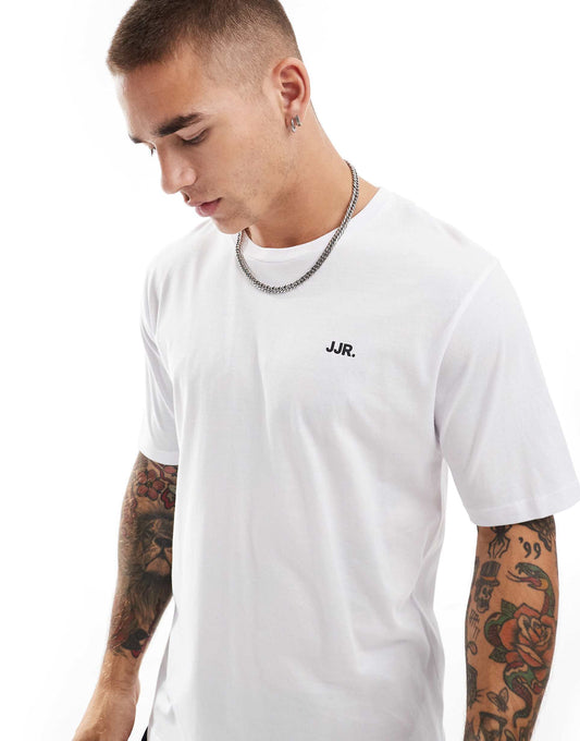 T-Shirt With Small Chest Logo
