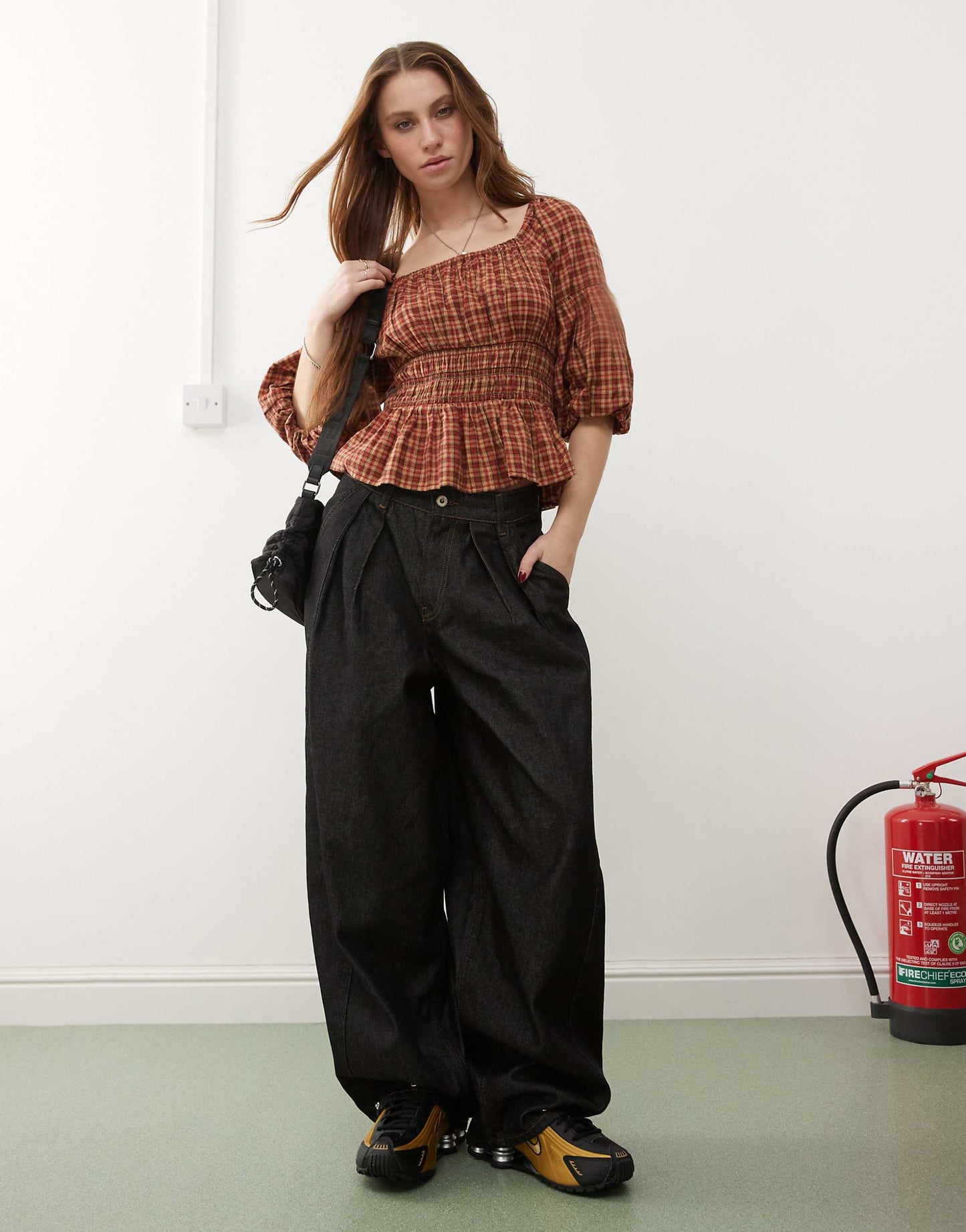 Bubble Sleeve Smock Top