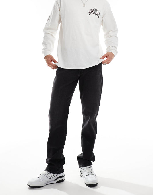 West Relaxed Straight Fit Jeans