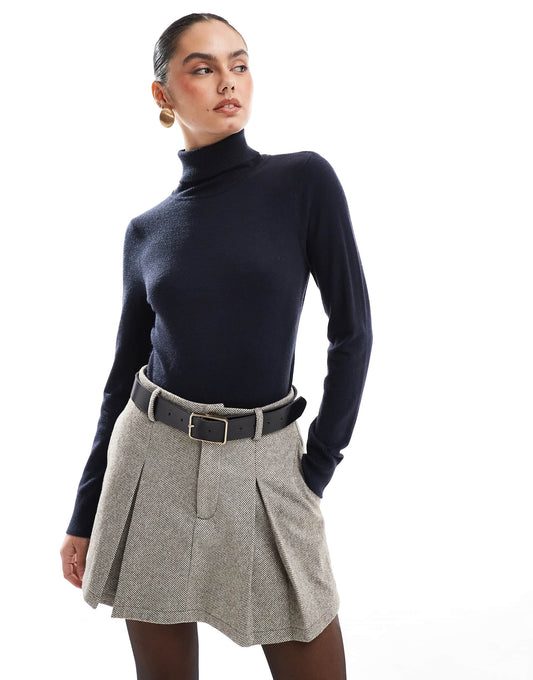 Super Soft Roll Neck Light Knit Jumper