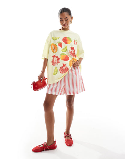 Oversized T-Shirt With Tropical Fruit