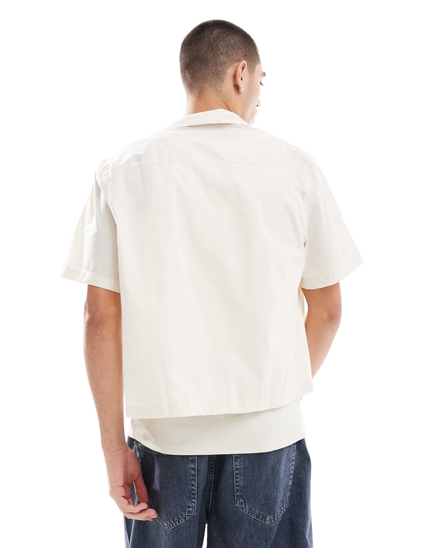 Relaxed Boxy Shirt With Front Pockets