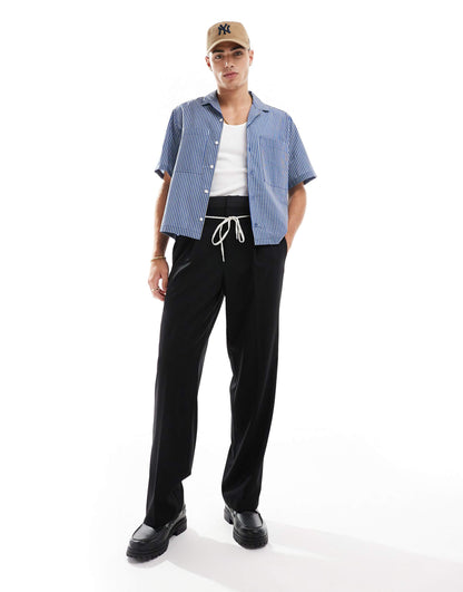 Relaxed Boxy Shirt With Front Pockets