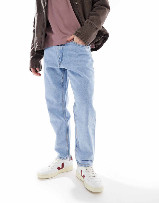 Standard Fit Jeans