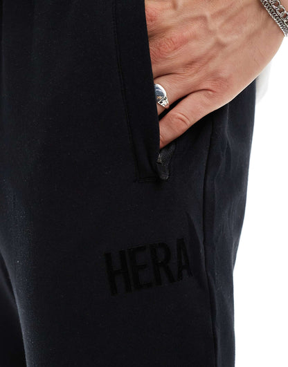 Focus Tapered Sweatpant