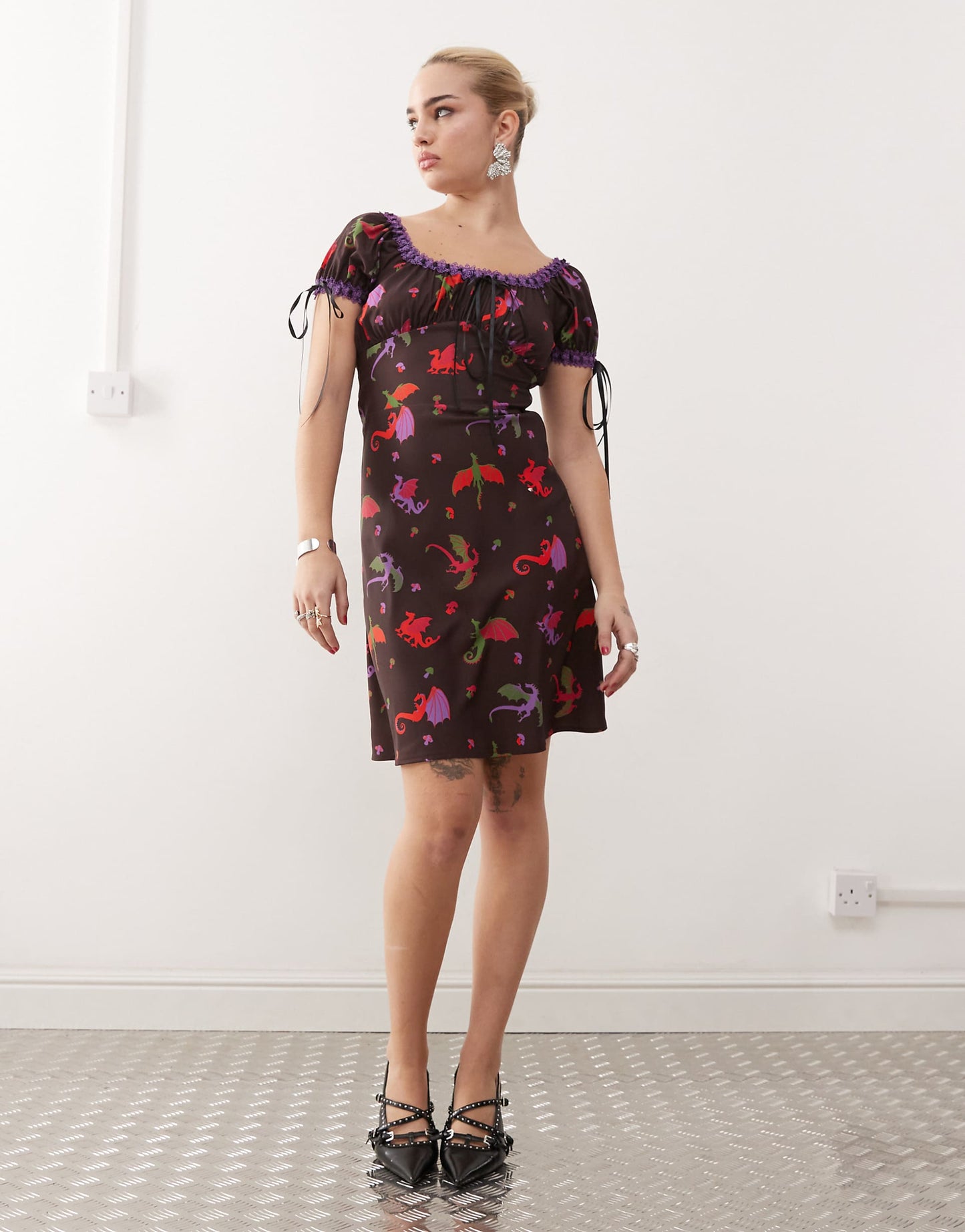 Dragon Print Ribbon Detail Midi Dress