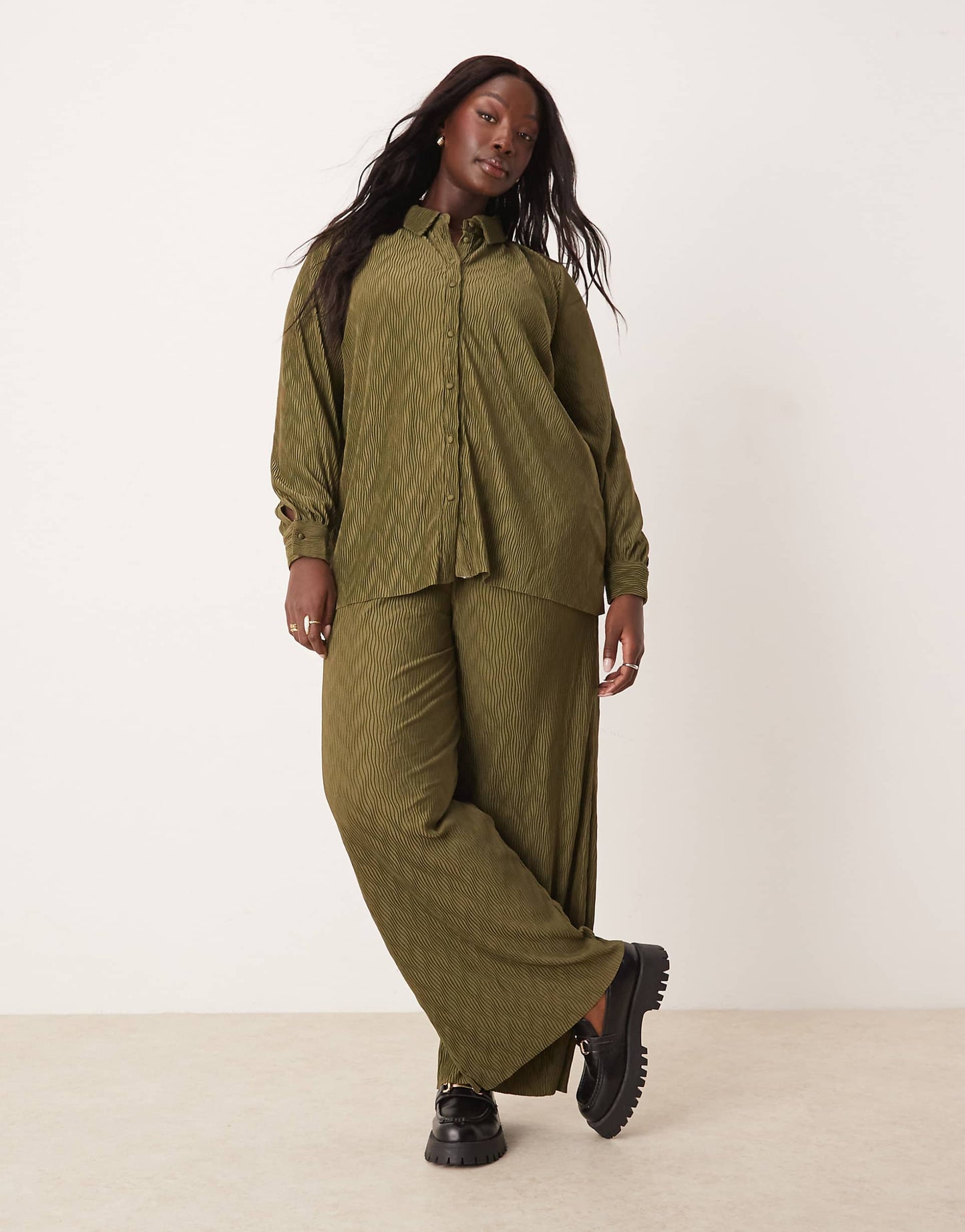 Curve Plisse Shirt Co-Ord