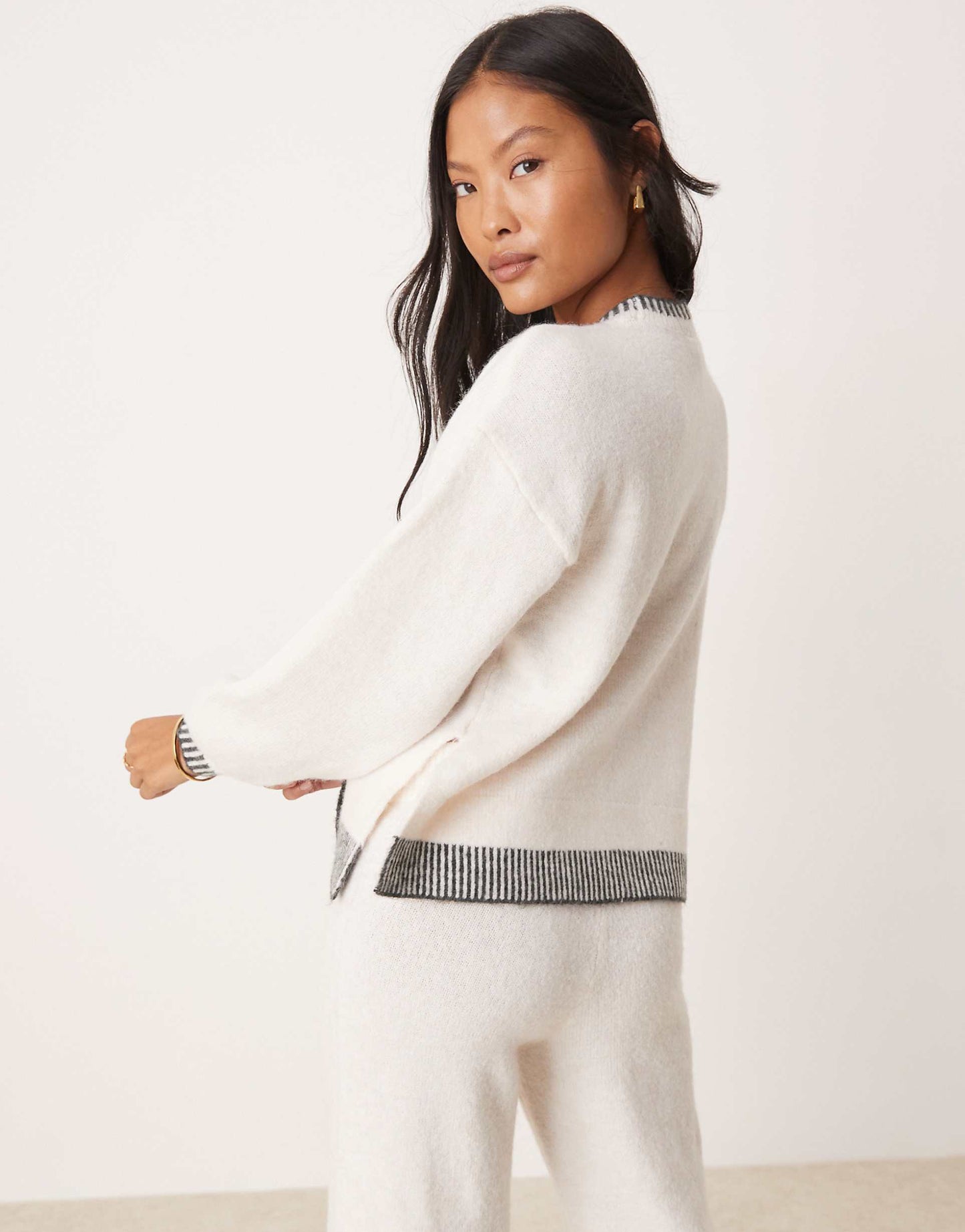 Petite Knitted Oversized Jumper Co-Ord With Contrast Stitch