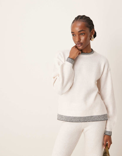 Knitted Oversized Jumper Co-Ord With Contrast Stitch