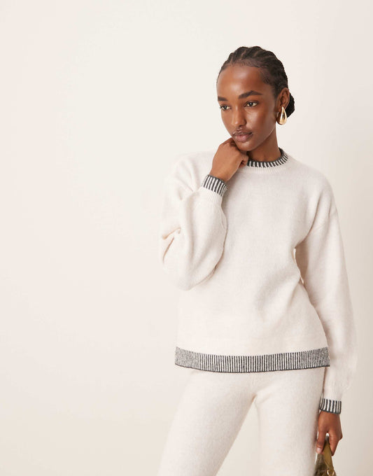 Knitted Oversized Jumper Co-Ord With Contrast Stitch