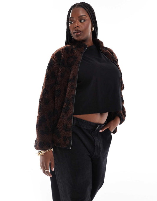 Curve Borg Jacket