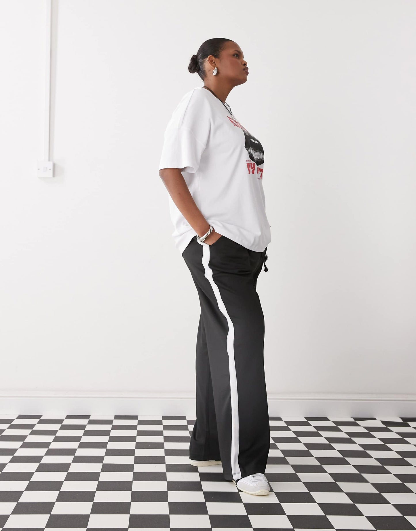 Curve Wide Leg Jogger With Side Stripe