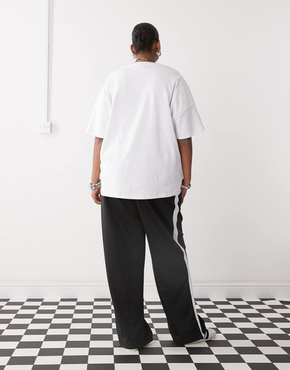Curve Wide Leg Jogger With Side Stripe