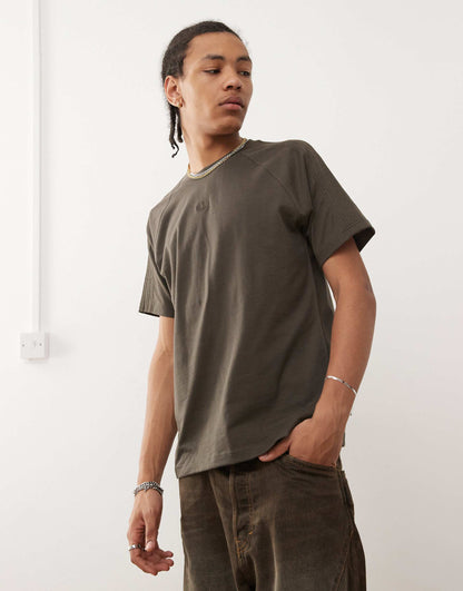 Originals Premium Essentials T-Shirt