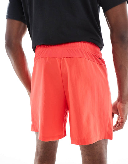Training Essentials Shorts