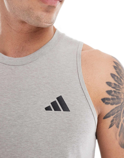 Training Essentials Vest