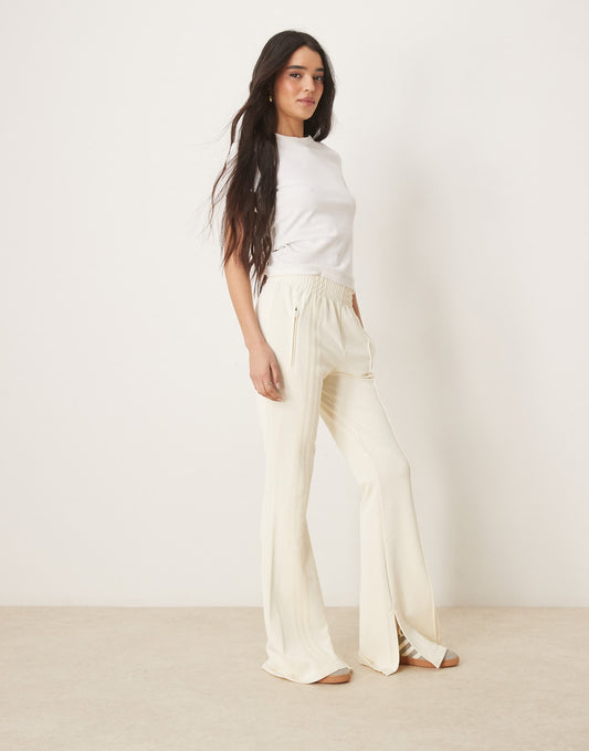 Ballet Flared Leggings