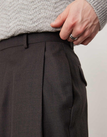 Smart Wide Leg Trousers With Deep Pleats