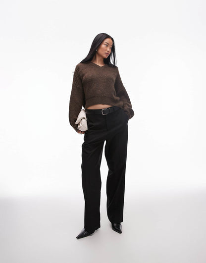 Freya Chunky Knitted V-Neck Jumper