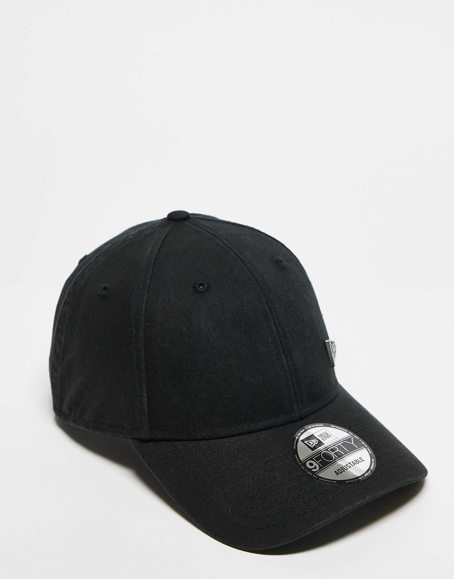 Pin Detail 9Forty Cap