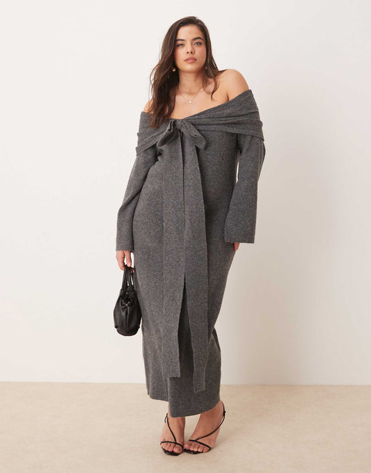 Pretty Lavish Curve Bow Midaxi Knit Dress