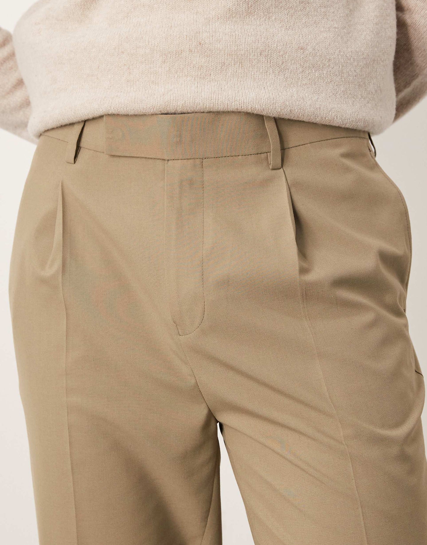 Smart Tapered Trouser With Front Pleat