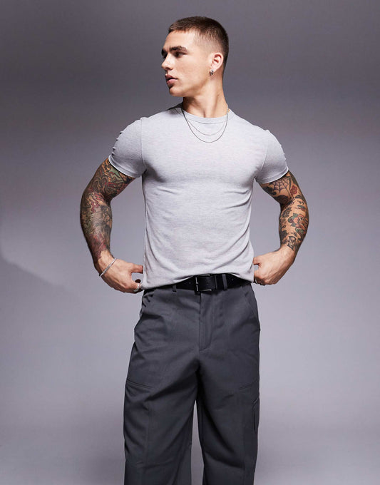 Muscle Fit Cropped T-Shirt With Cap Sleeve