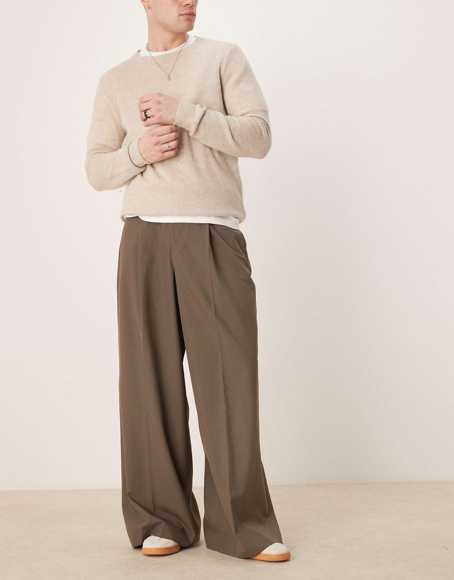 Smart Extreme Wide Trousers With Front Pleat