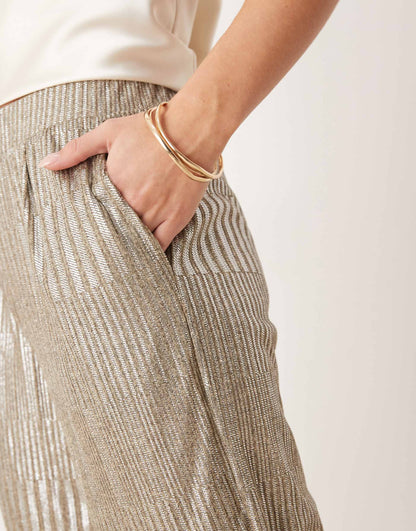 Petite Ribbed Wide Leg Trousers