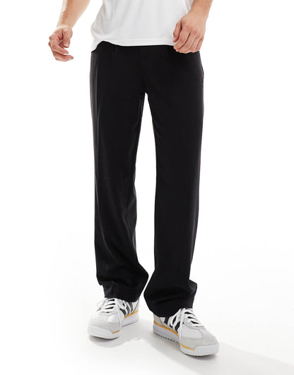 Relaxed Pleated Pant
