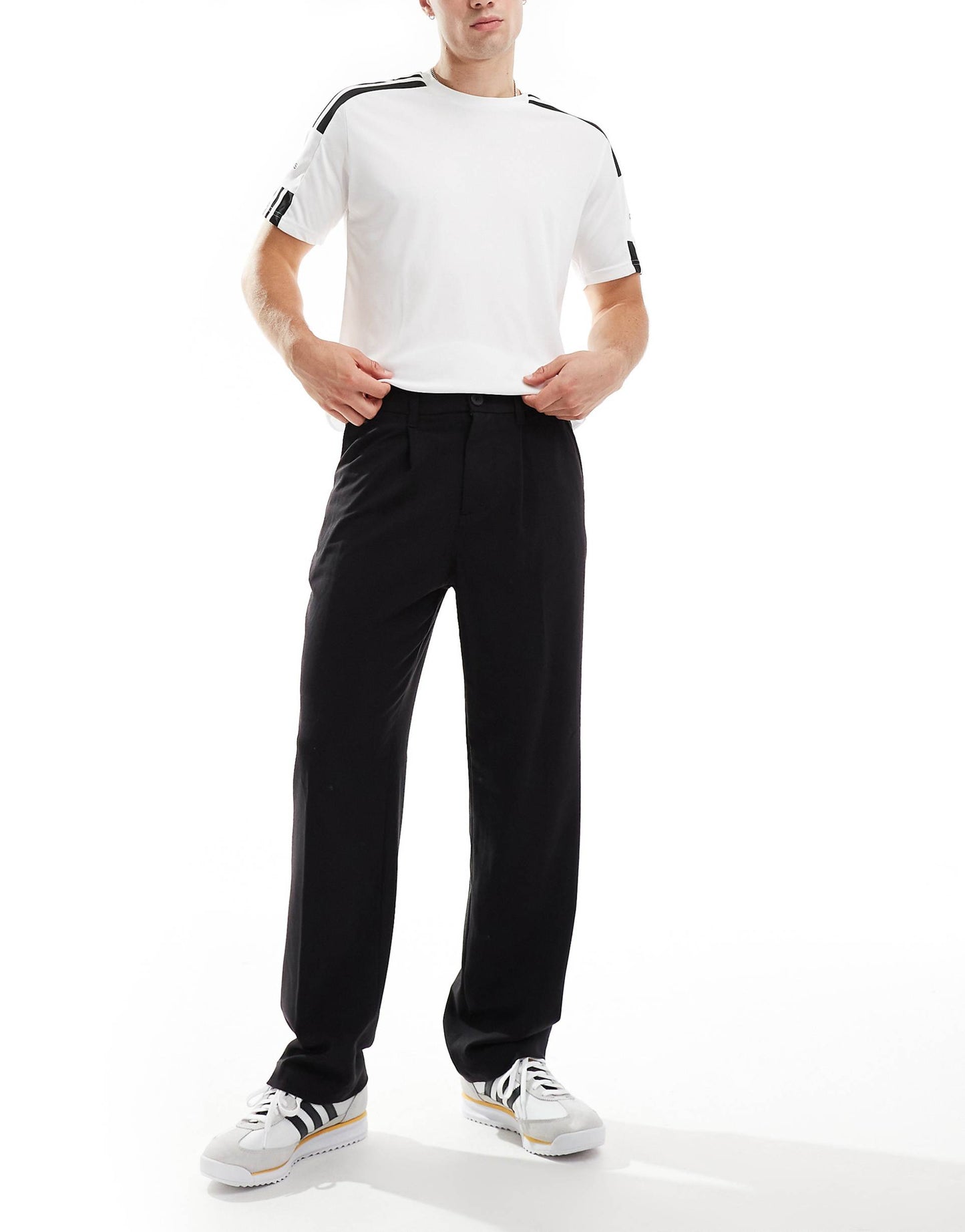 Relaxed Pleated Pant