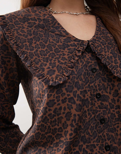 Boxy Blouse With Exaggarated Collar